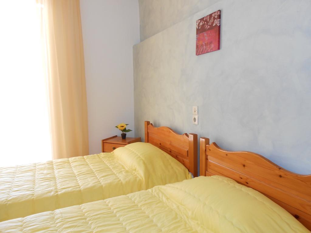 Gregory'S Studios Палеокастріца Номер фото